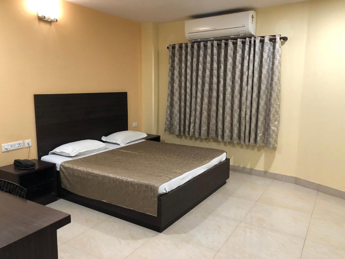 Hotel Bagla Atithi Banaras Varanasi Exterior foto